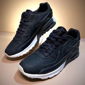 Nike Air Max 90 Ultra SE Womens Sz 10 Deep Pewter White Sneakers  859523-200